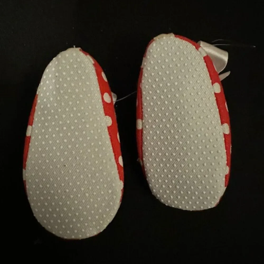 Red & White Polka Dot Infant Soft Crib Shoes  7328  NWT Boutique